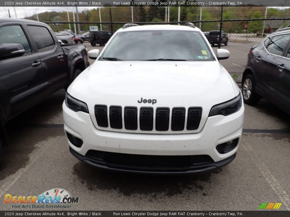 2020 Jeep Cherokee Altitude 4x4 Bright White / Black Photo #2