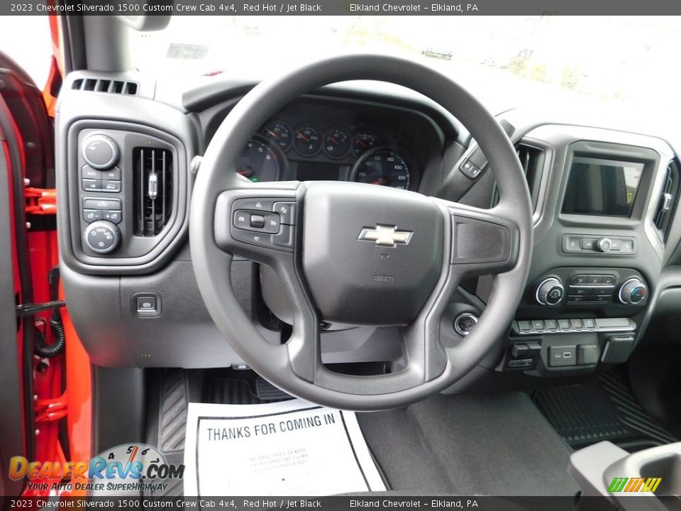 2023 Chevrolet Silverado 1500 Custom Crew Cab 4x4 Steering Wheel Photo #22