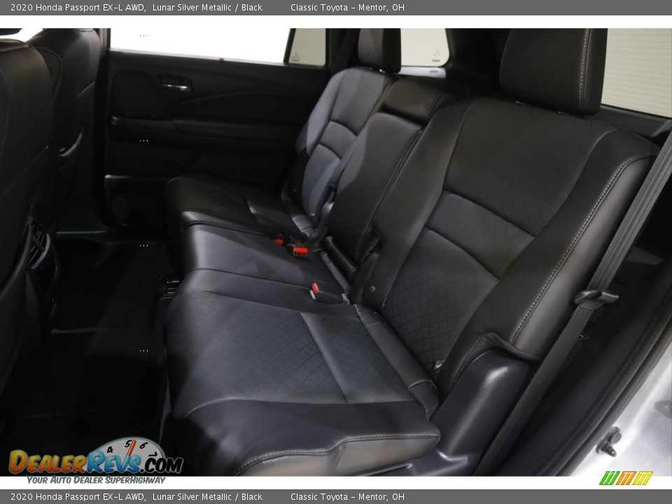 2020 Honda Passport EX-L AWD Lunar Silver Metallic / Black Photo #19