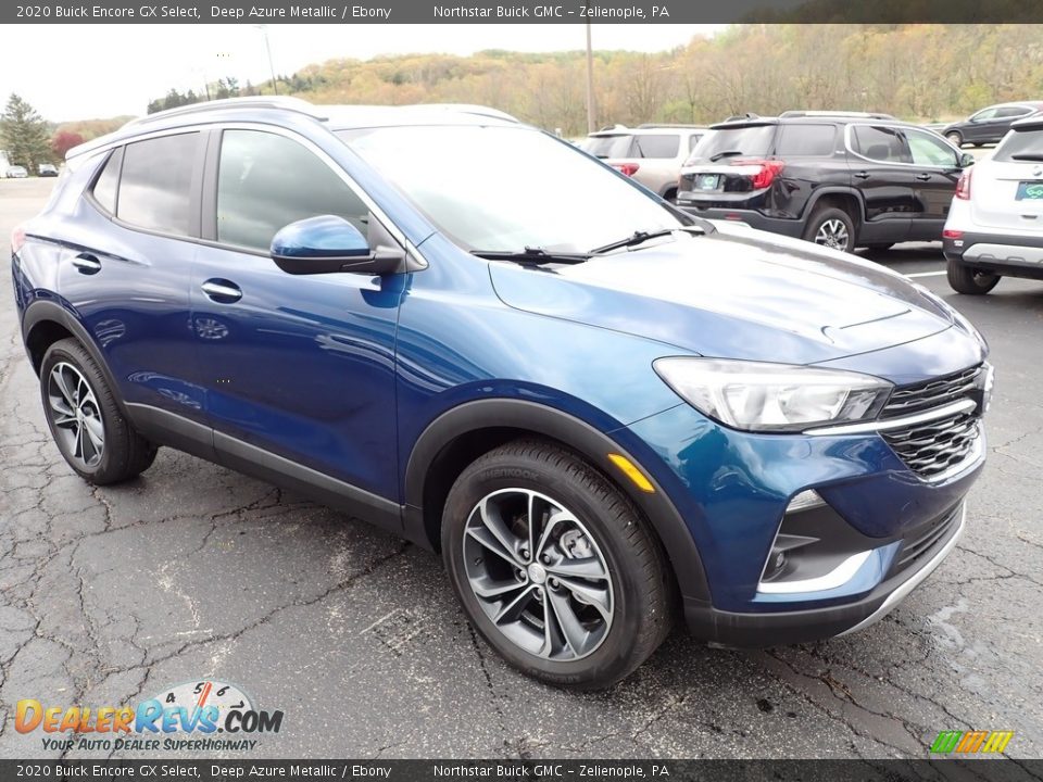 Front 3/4 View of 2020 Buick Encore GX Select Photo #9