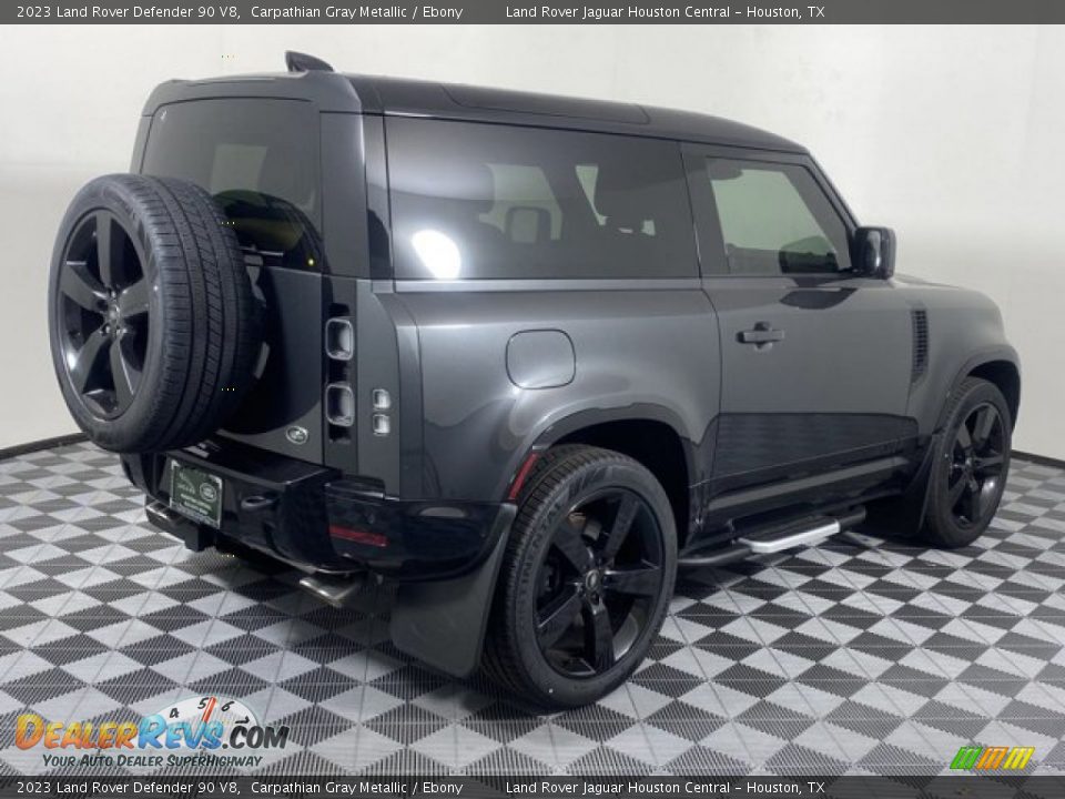 Carpathian Gray Metallic 2023 Land Rover Defender 90 V8 Photo #2