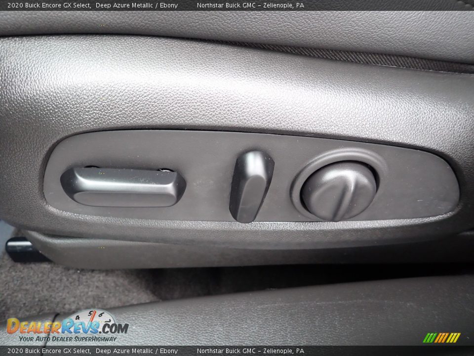 Front Seat of 2020 Buick Encore GX Select Photo #21