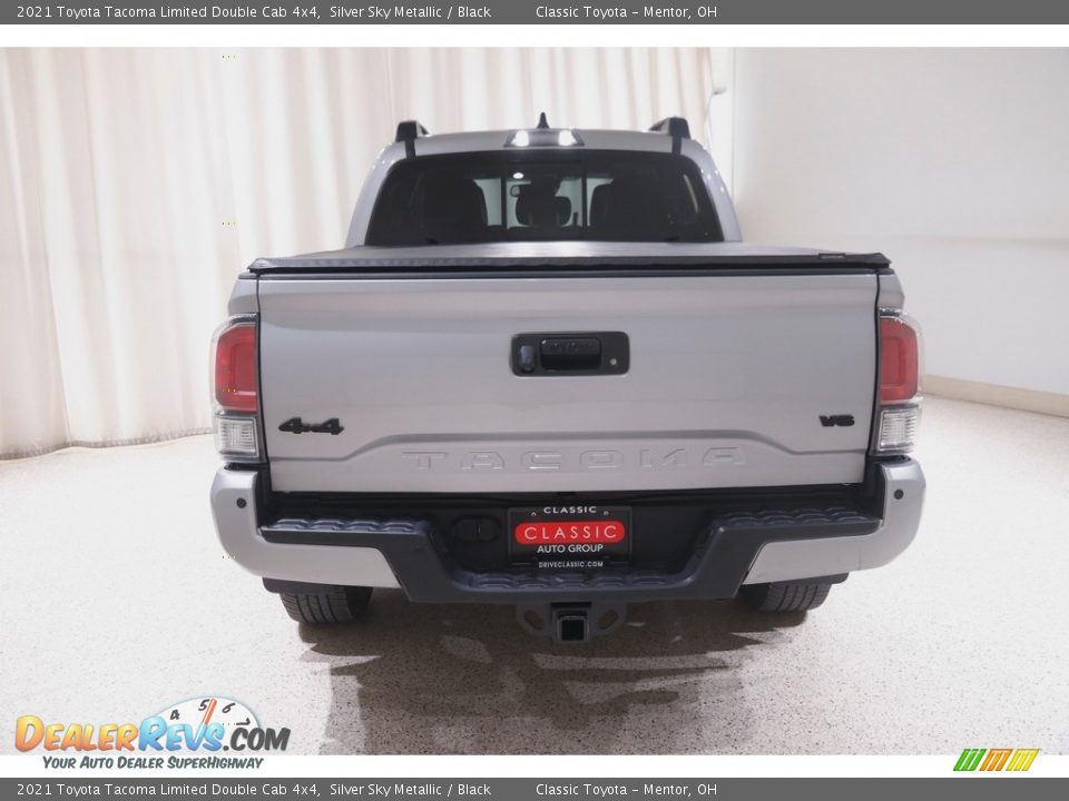 2021 Toyota Tacoma Limited Double Cab 4x4 Silver Sky Metallic / Black Photo #18