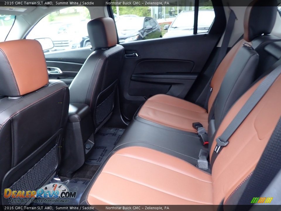 Rear Seat of 2016 GMC Terrain SLT AWD Photo #18