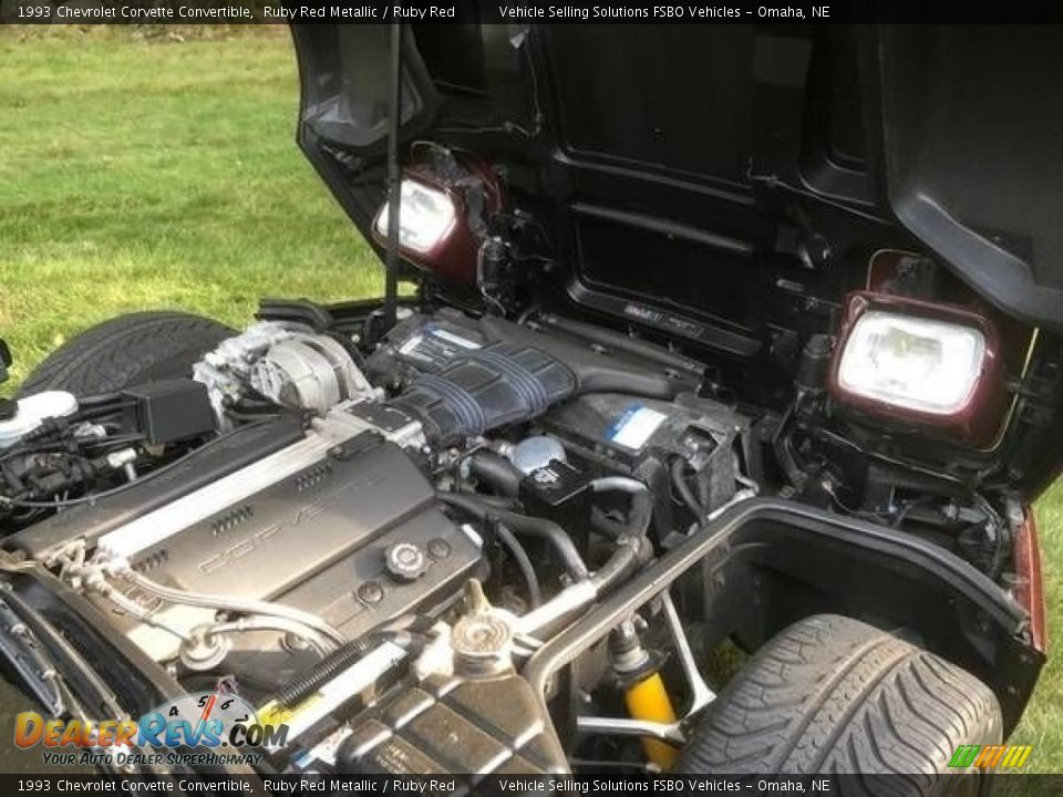 1993 Chevrolet Corvette Convertible Ruby Red Metallic / Ruby Red Photo #22