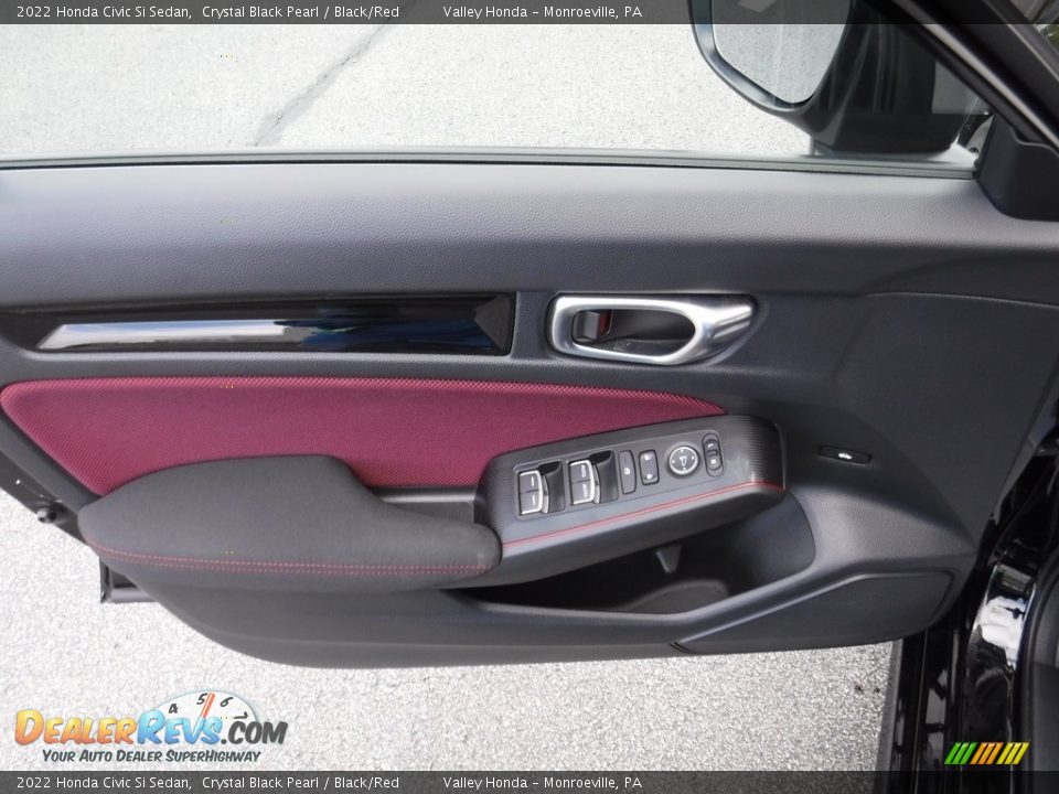 Door Panel of 2022 Honda Civic Si Sedan Photo #13