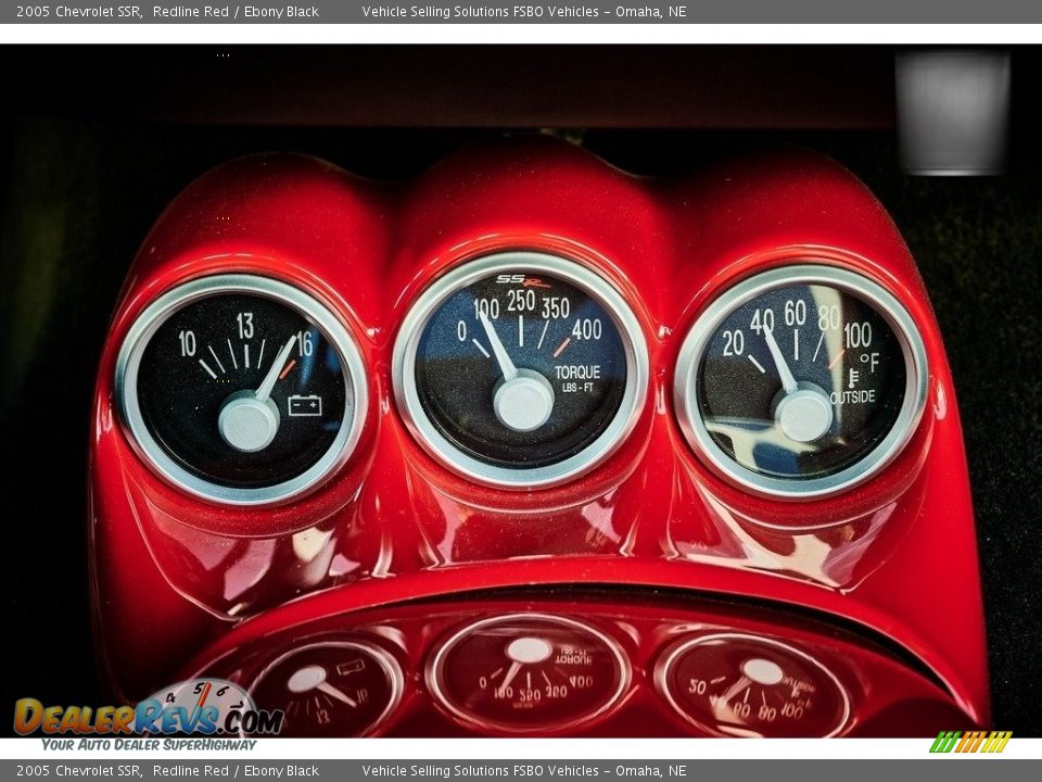 2005 Chevrolet SSR  Gauges Photo #8