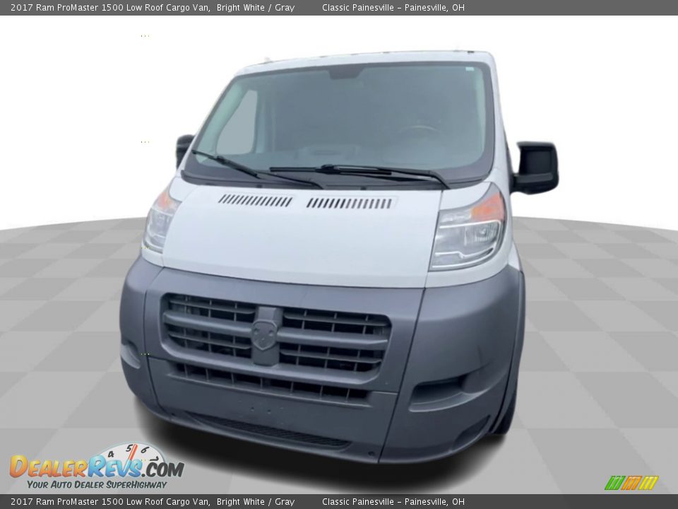 2017 Ram ProMaster 1500 Low Roof Cargo Van Bright White / Gray Photo #3