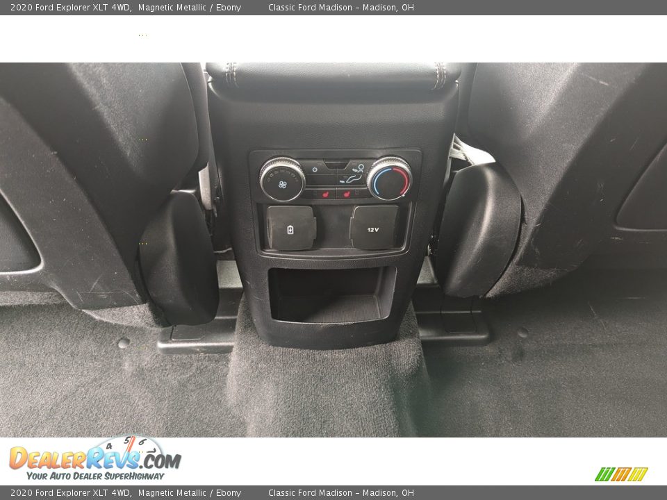 2020 Ford Explorer XLT 4WD Magnetic Metallic / Ebony Photo #17