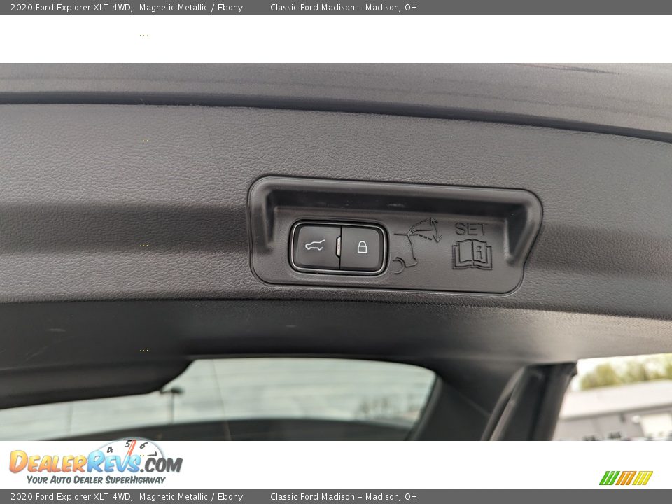 2020 Ford Explorer XLT 4WD Magnetic Metallic / Ebony Photo #20