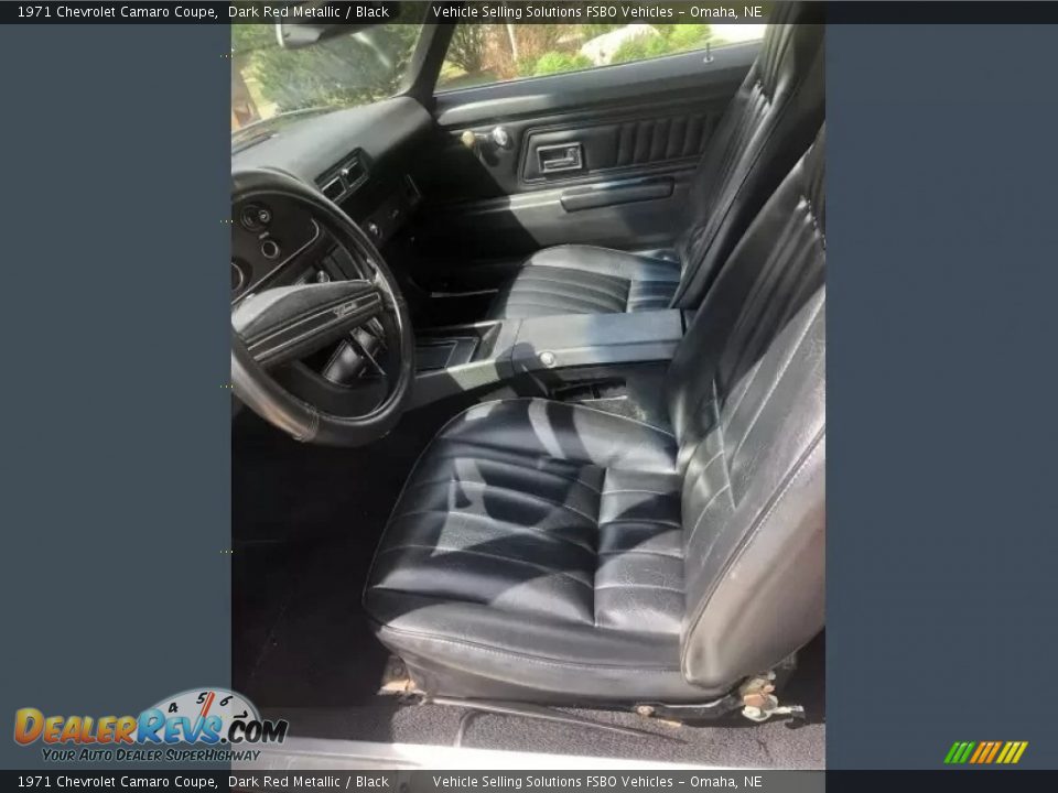 Front Seat of 1971 Chevrolet Camaro Coupe Photo #2