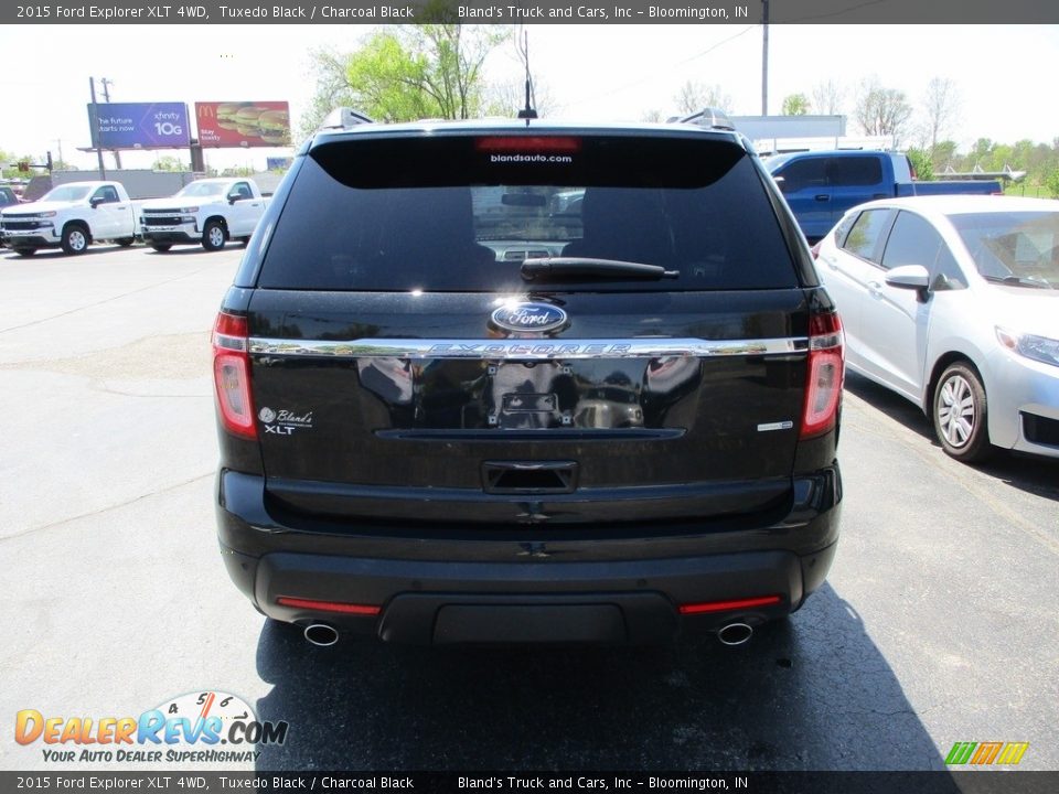2015 Ford Explorer XLT 4WD Tuxedo Black / Charcoal Black Photo #28