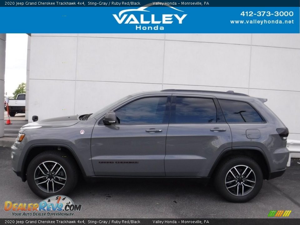 2020 Jeep Grand Cherokee Trackhawk 4x4 Sting-Gray / Ruby Red/Black Photo #2