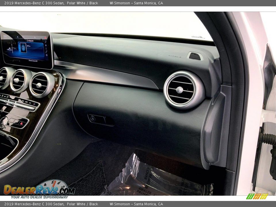 2019 Mercedes-Benz C 300 Sedan Polar White / Black Photo #16