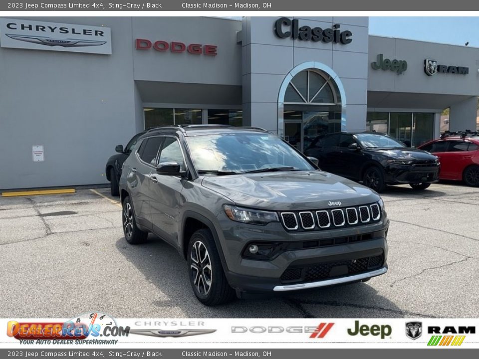 2023 Jeep Compass Limited 4x4 Sting-Gray / Black Photo #1