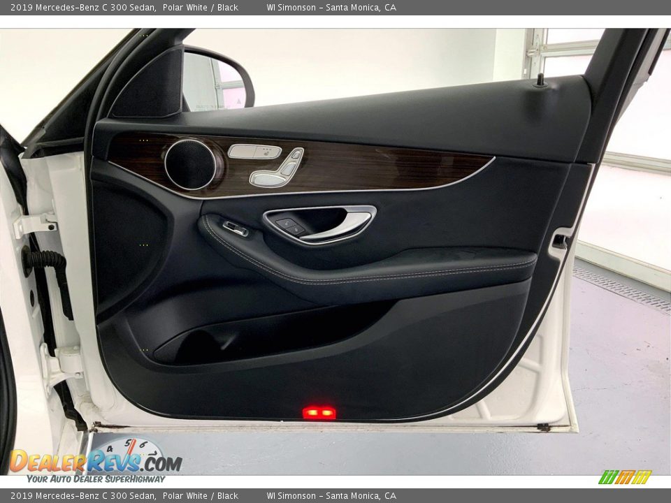 2019 Mercedes-Benz C 300 Sedan Polar White / Black Photo #27