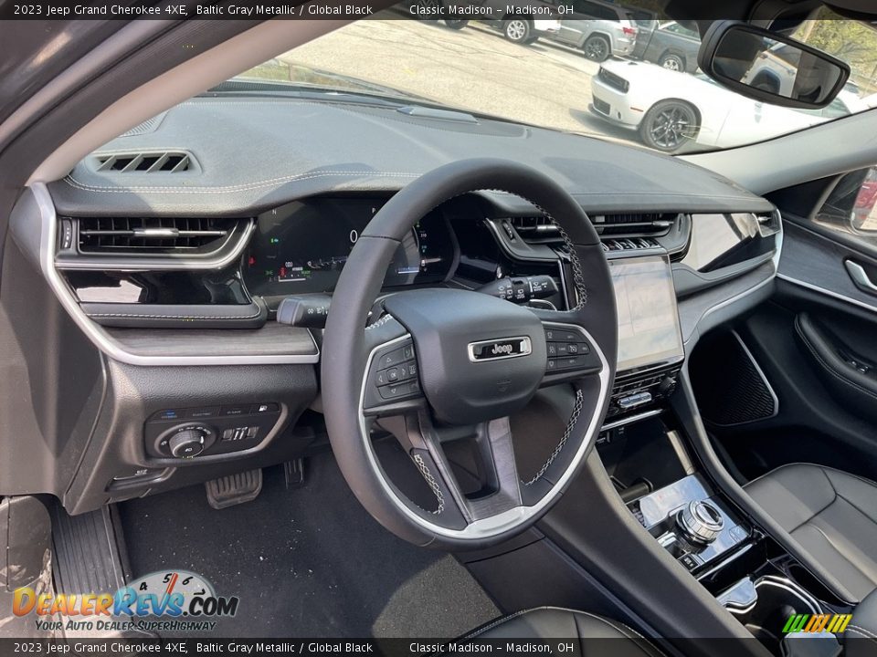 2023 Jeep Grand Cherokee 4XE Baltic Gray Metallic / Global Black Photo #5