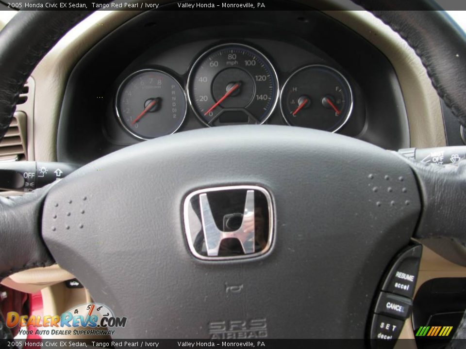 2005 Honda Civic EX Sedan Tango Red Pearl / Ivory Photo #16