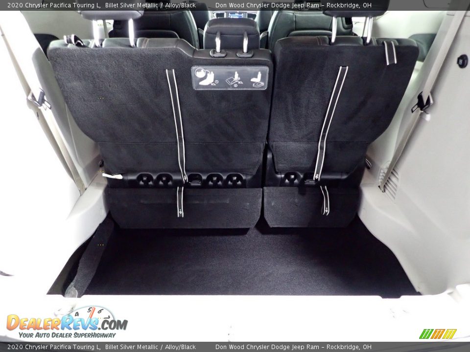 2020 Chrysler Pacifica Touring L Billet Silver Metallic / Alloy/Black Photo #10