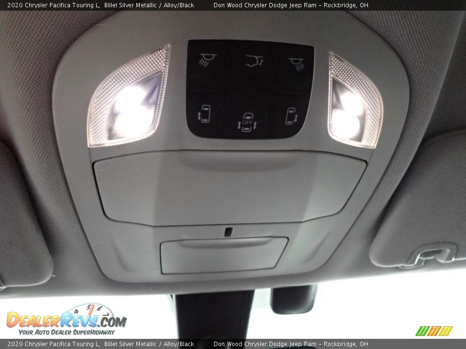 2020 Chrysler Pacifica Touring L Billet Silver Metallic / Alloy/Black Photo #23