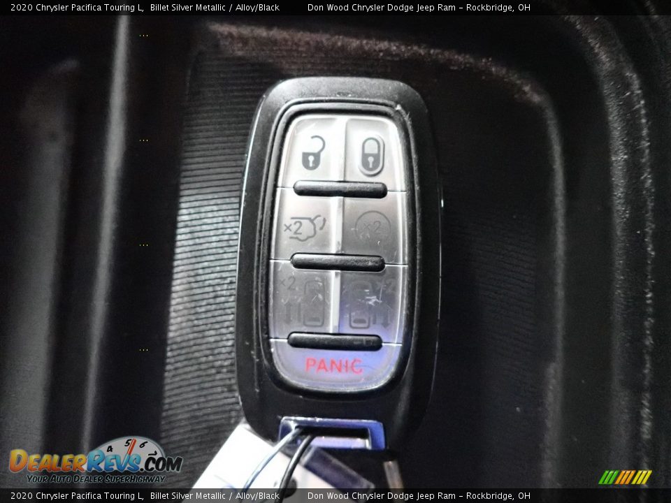 2020 Chrysler Pacifica Touring L Billet Silver Metallic / Alloy/Black Photo #34