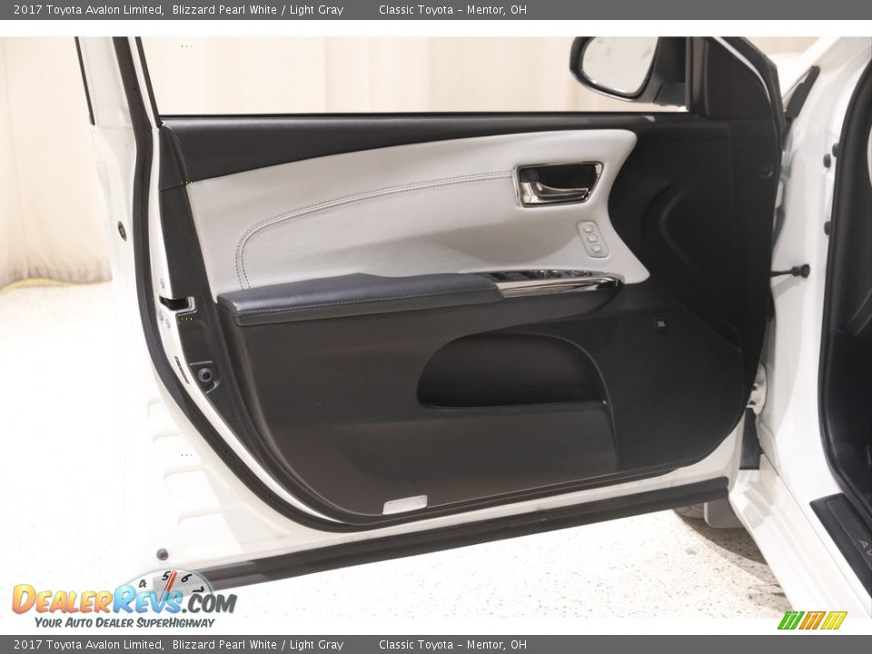 2017 Toyota Avalon Limited Blizzard Pearl White / Light Gray Photo #4