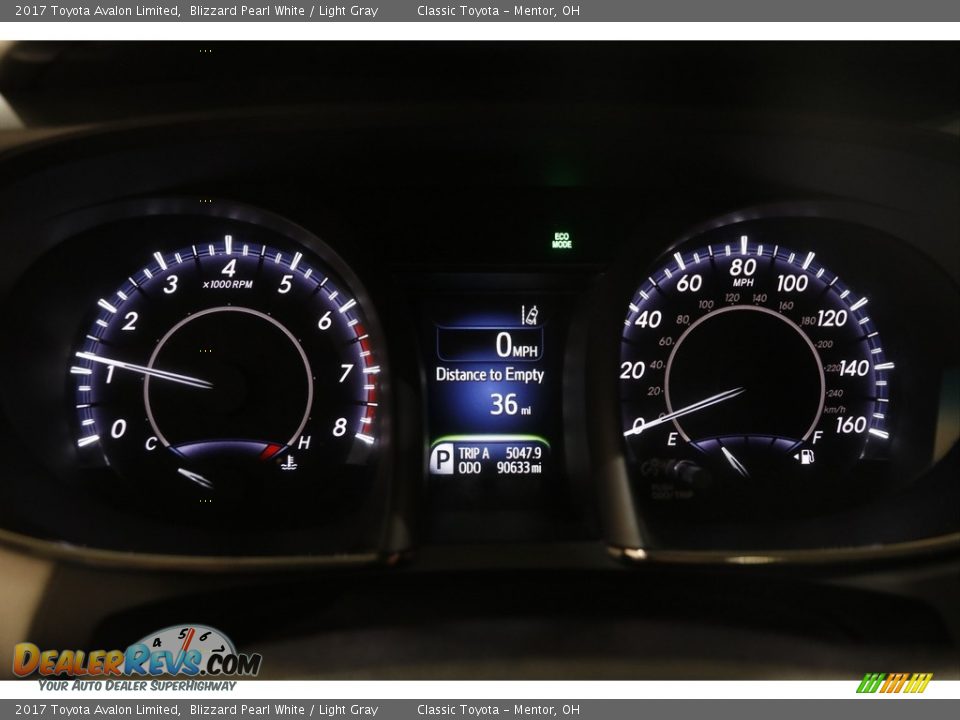 2017 Toyota Avalon Limited Blizzard Pearl White / Light Gray Photo #9