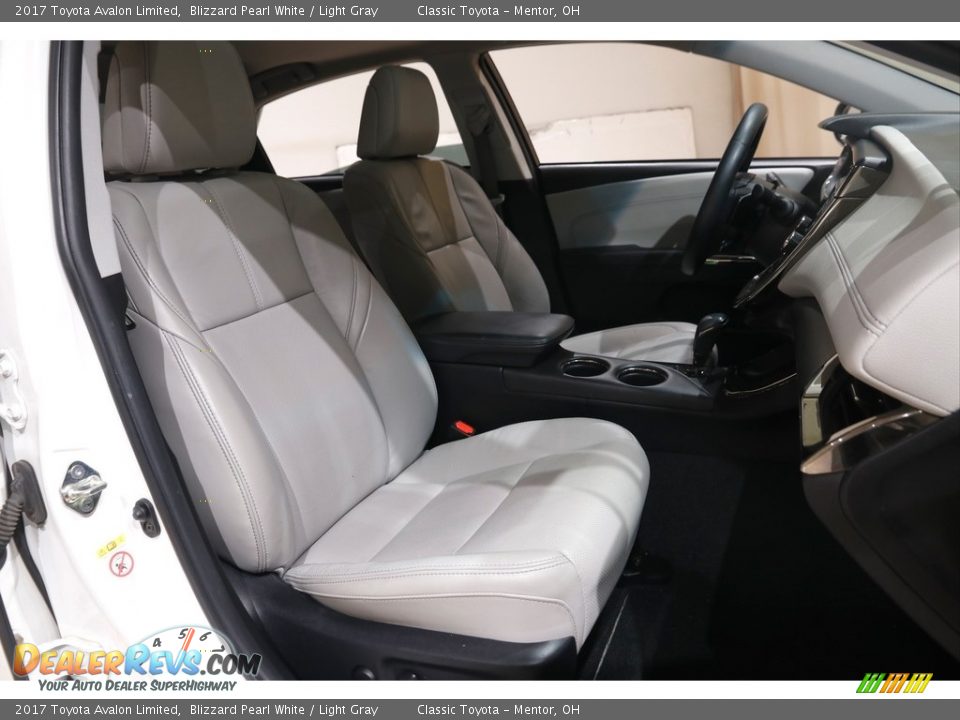 2017 Toyota Avalon Limited Blizzard Pearl White / Light Gray Photo #16
