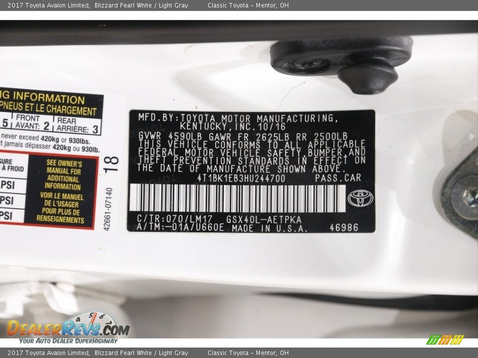 2017 Toyota Avalon Limited Blizzard Pearl White / Light Gray Photo #22