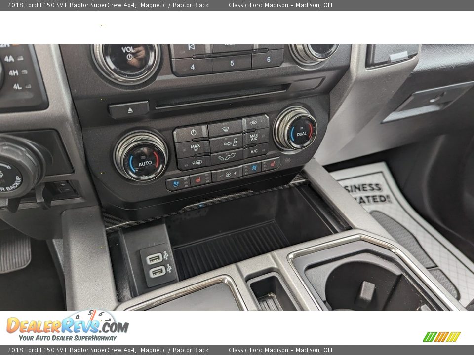 2018 Ford F150 SVT Raptor SuperCrew 4x4 Magnetic / Raptor Black Photo #11