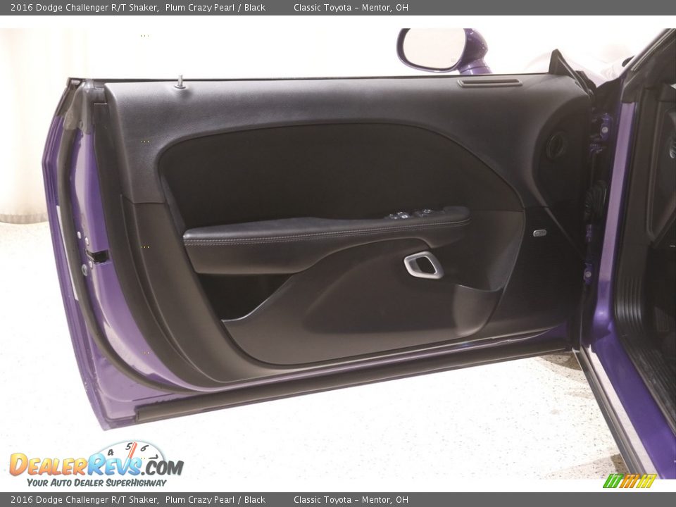 2016 Dodge Challenger R/T Shaker Plum Crazy Pearl / Black Photo #4