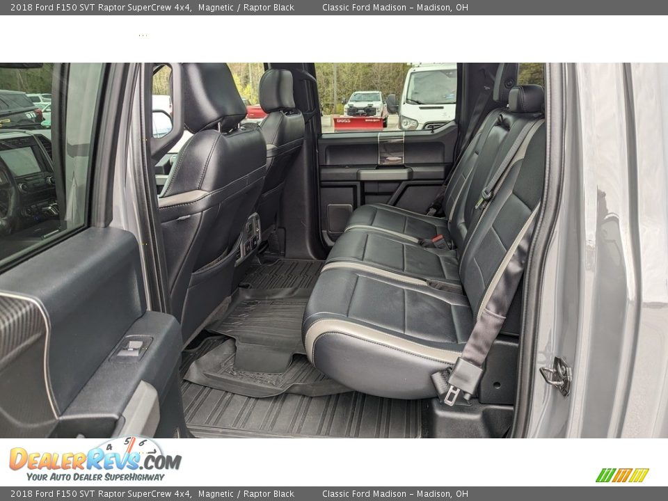 2018 Ford F150 SVT Raptor SuperCrew 4x4 Magnetic / Raptor Black Photo #16