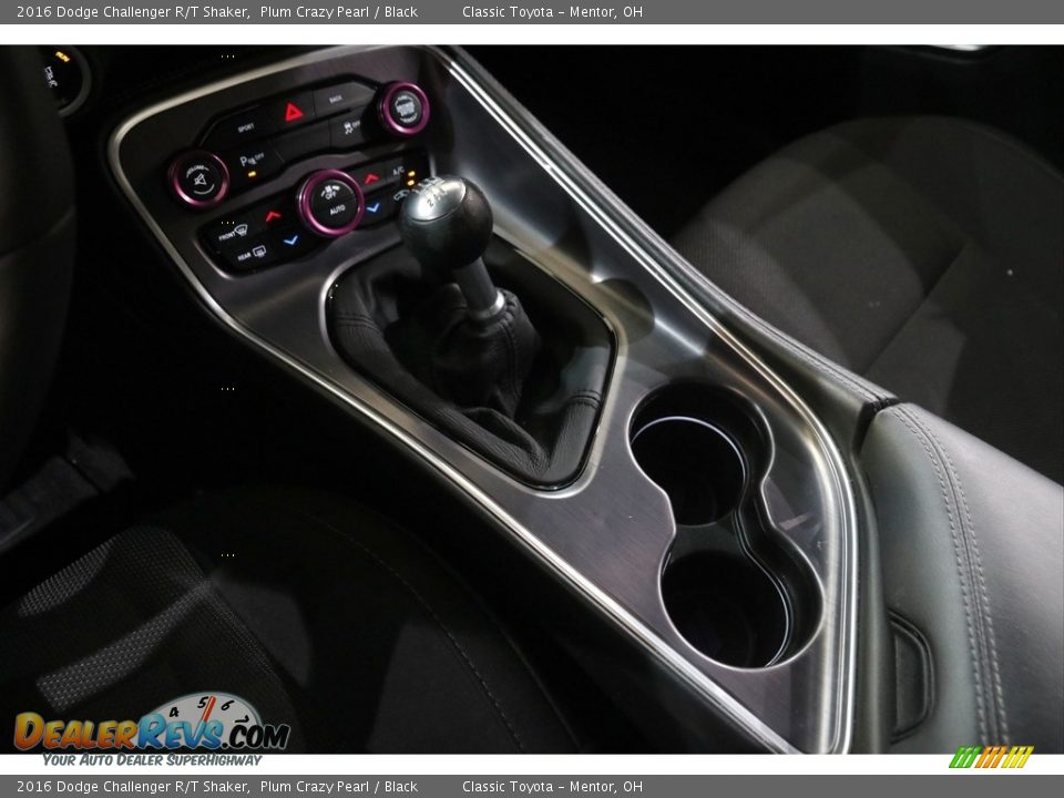2016 Dodge Challenger R/T Shaker Plum Crazy Pearl / Black Photo #16