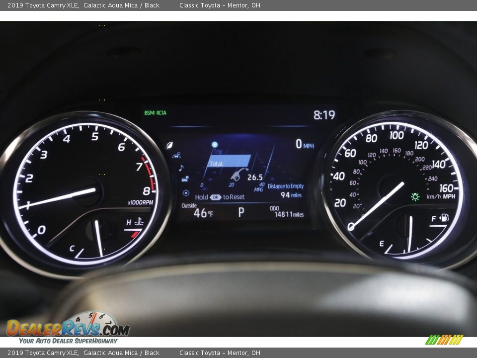 2019 Toyota Camry XLE Galactic Aqua Mica / Black Photo #8