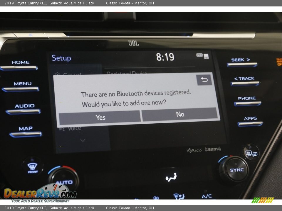 2019 Toyota Camry XLE Galactic Aqua Mica / Black Photo #12