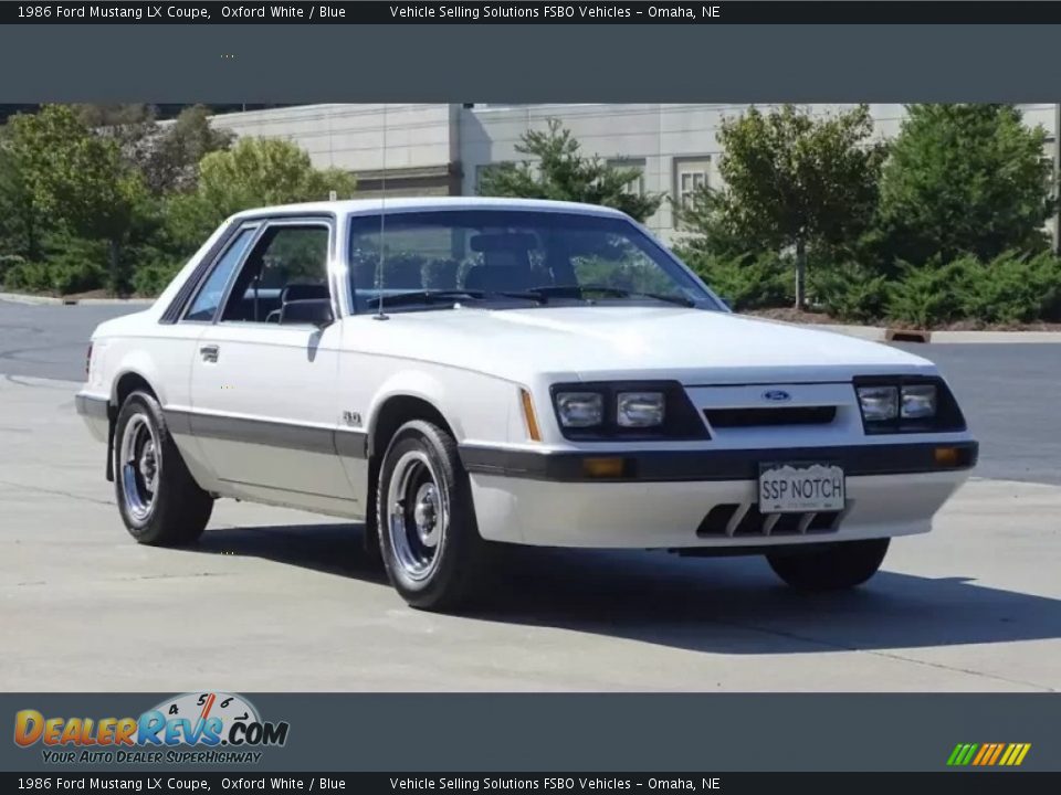 Front 3/4 View of 1986 Ford Mustang LX Coupe Photo #1