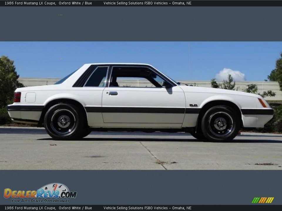 1986 Ford Mustang LX Coupe Oxford White / Blue Photo #21