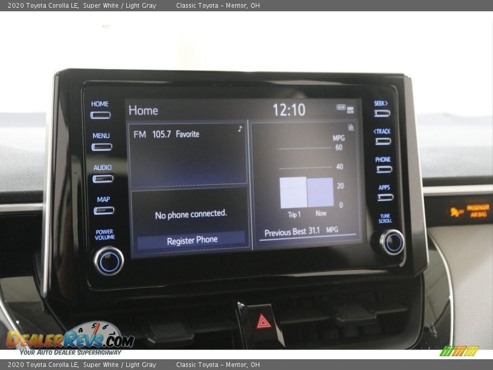 2020 Toyota Corolla LE Super White / Light Gray Photo #10