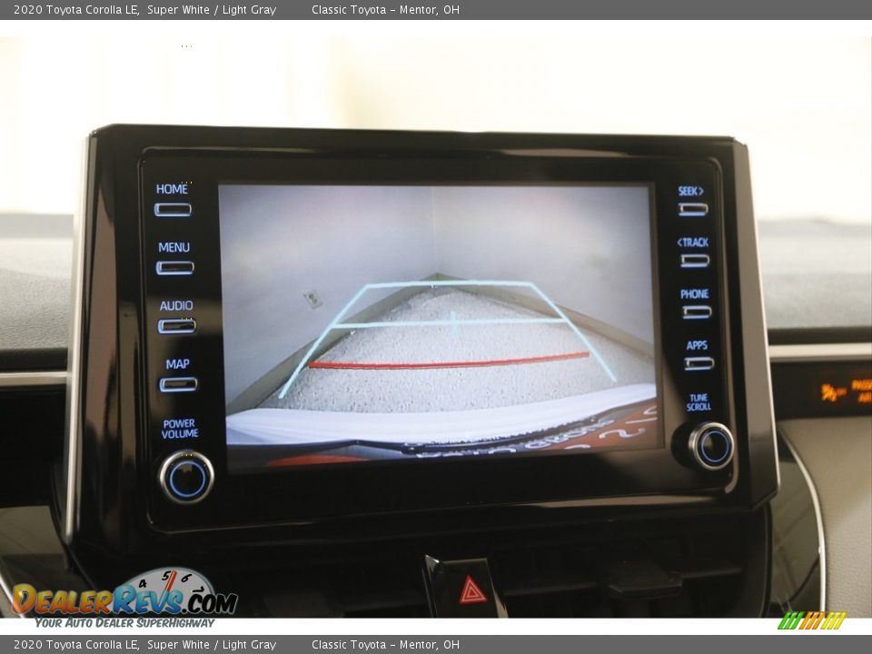 2020 Toyota Corolla LE Super White / Light Gray Photo #11