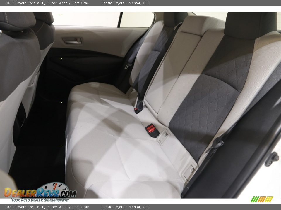 2020 Toyota Corolla LE Super White / Light Gray Photo #15