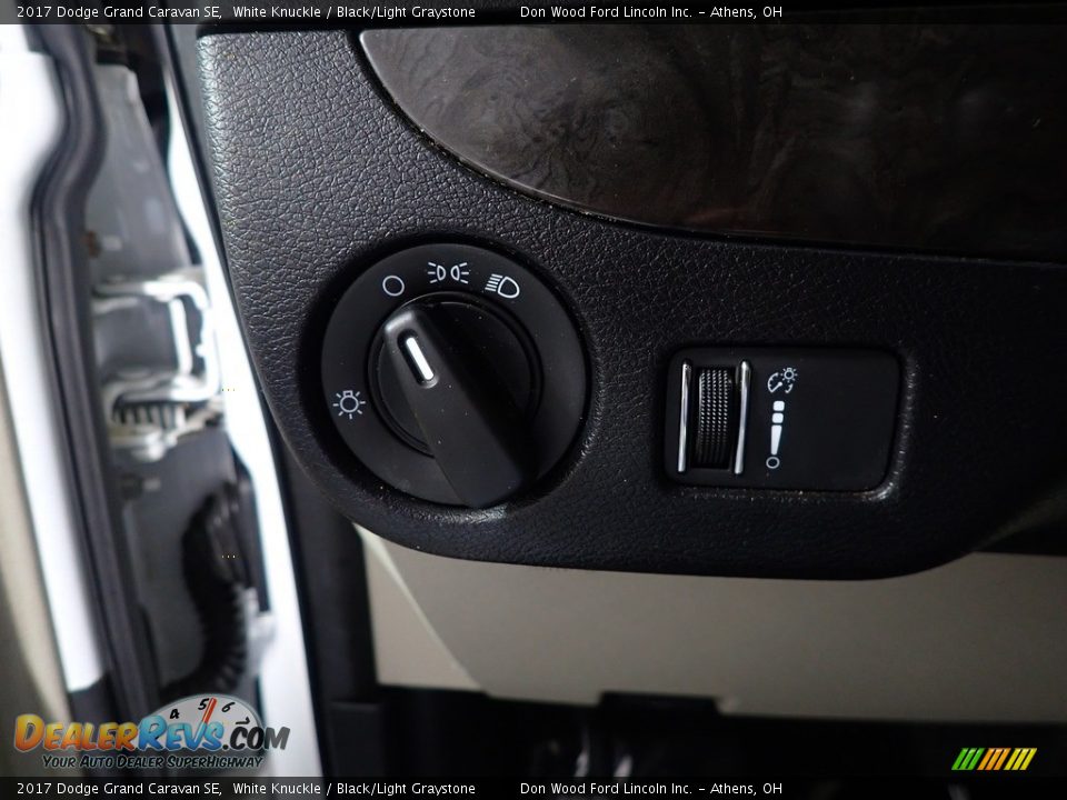 2017 Dodge Grand Caravan SE White Knuckle / Black/Light Graystone Photo #28