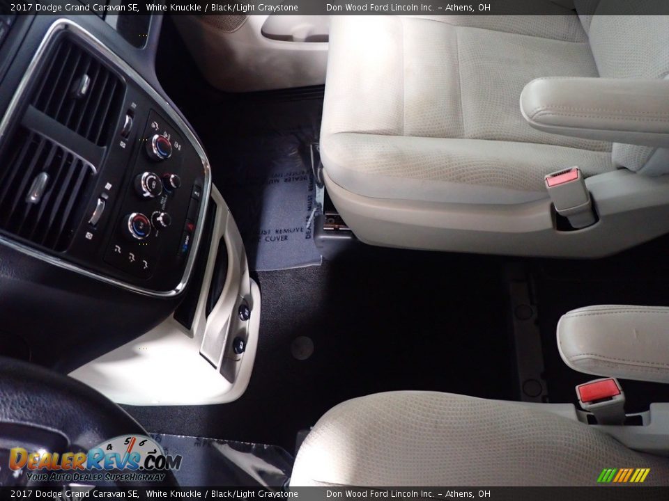 2017 Dodge Grand Caravan SE White Knuckle / Black/Light Graystone Photo #29