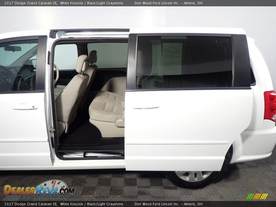 2017 Dodge Grand Caravan SE White Knuckle / Black/Light Graystone Photo #30