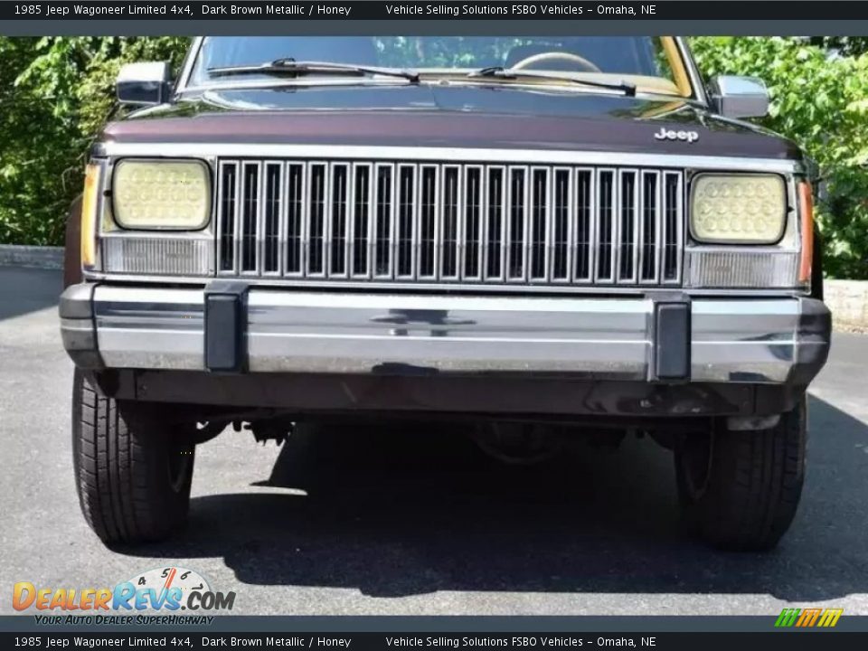 1985 Jeep Wagoneer Limited 4x4 Dark Brown Metallic / Honey Photo #25