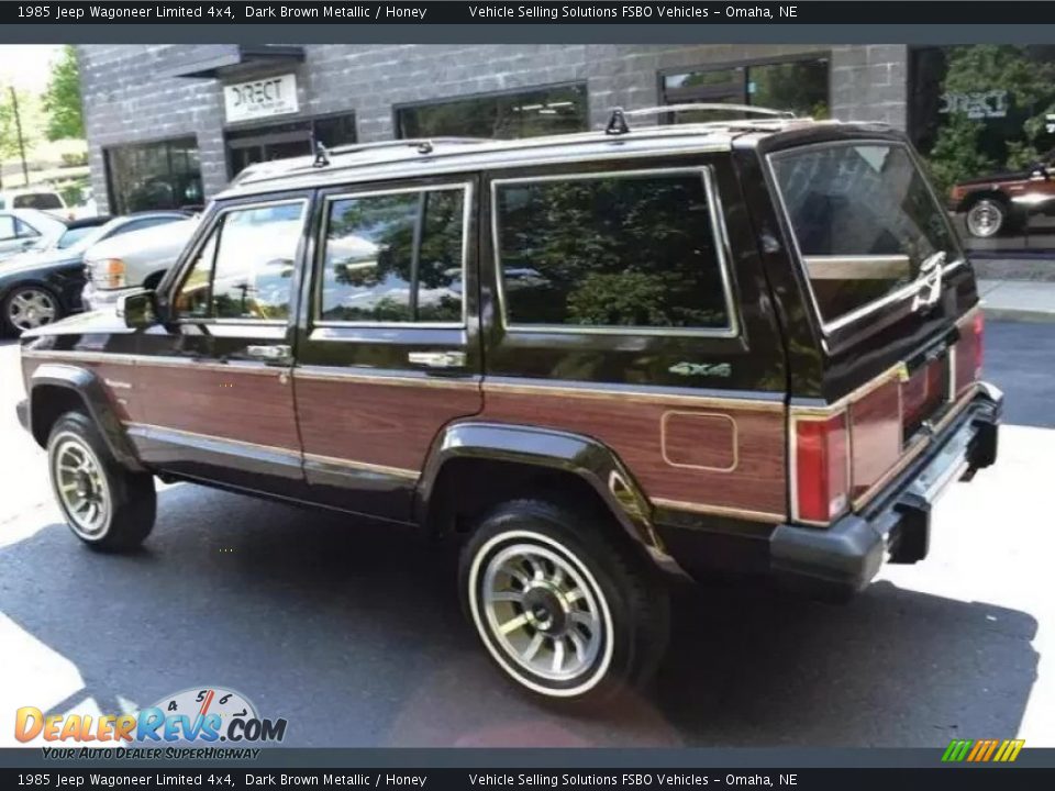 1985 Jeep Wagoneer Limited 4x4 Dark Brown Metallic / Honey Photo #31