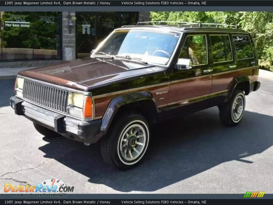 1985 Jeep Wagoneer Limited 4x4 Dark Brown Metallic / Honey Photo #32
