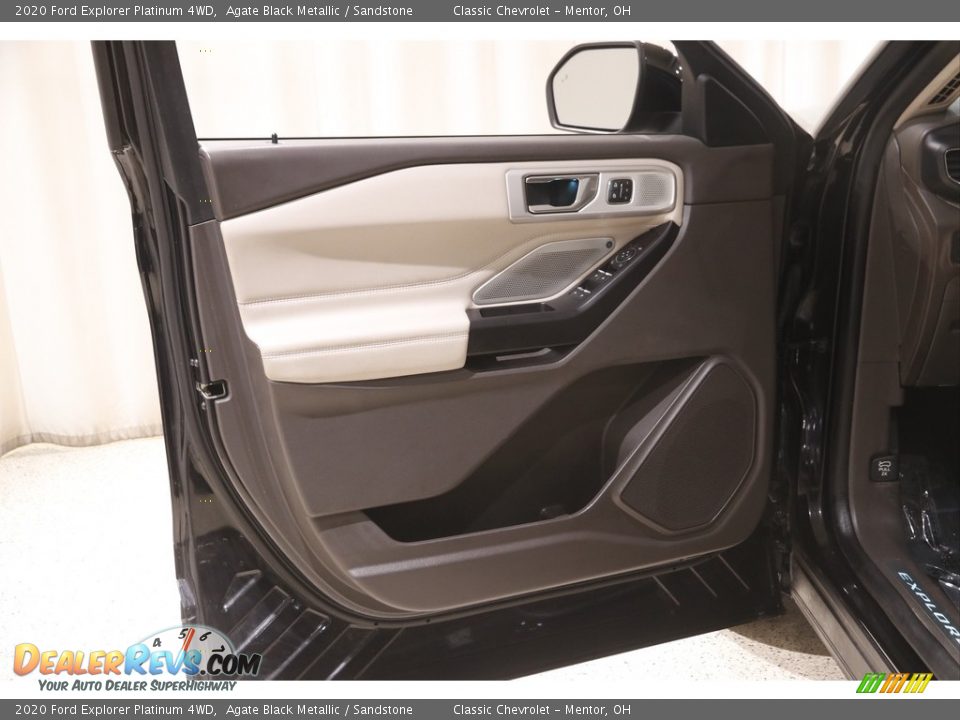 2020 Ford Explorer Platinum 4WD Agate Black Metallic / Sandstone Photo #5