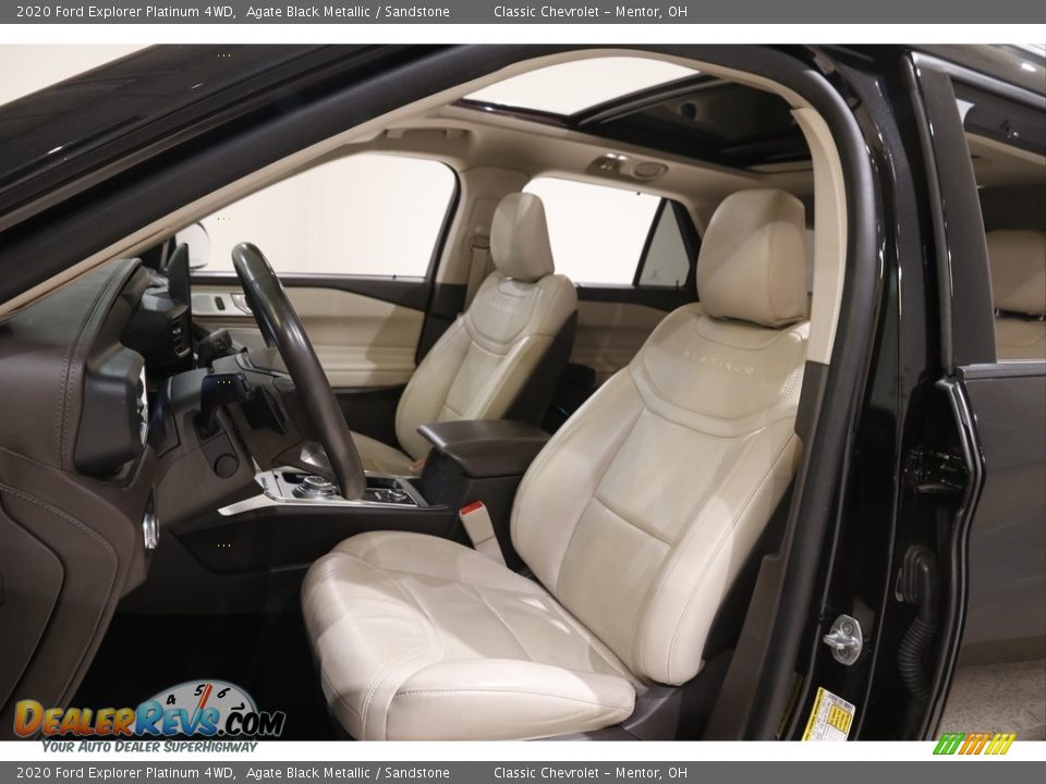 Front Seat of 2020 Ford Explorer Platinum 4WD Photo #6