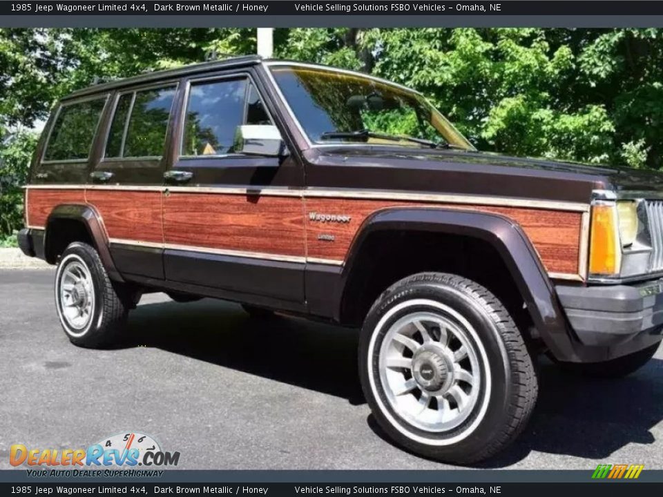 1985 Jeep Wagoneer Limited 4x4 Dark Brown Metallic / Honey Photo #35