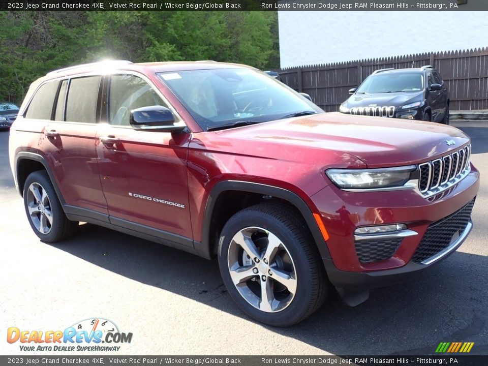 2023 Jeep Grand Cherokee 4XE Velvet Red Pearl / Wicker Beige/Global Black Photo #8